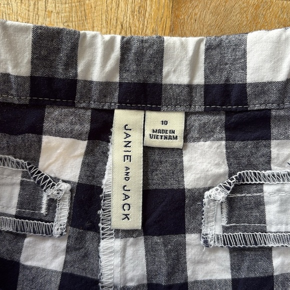 Janie and Jack Girls Gingham Shorts size 10 - Picture 2 of 6